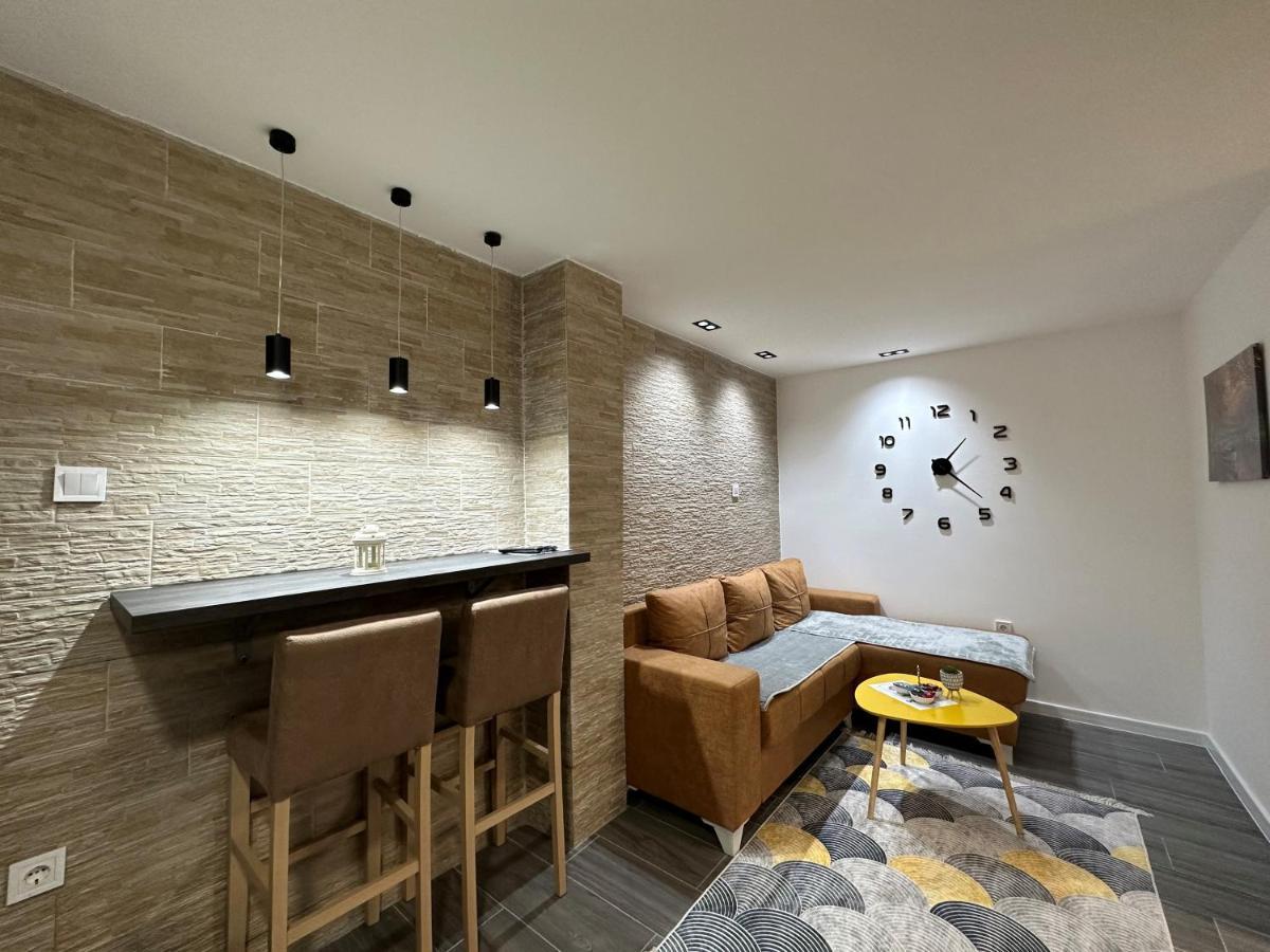 Vucinic Studio Apartment Цетине Экстерьер фото