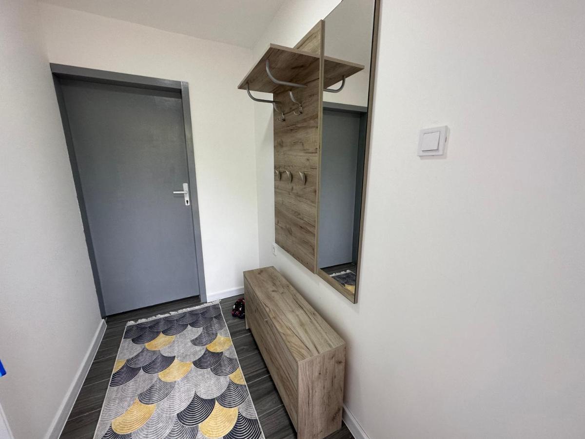 Vucinic Studio Apartment Цетине Экстерьер фото